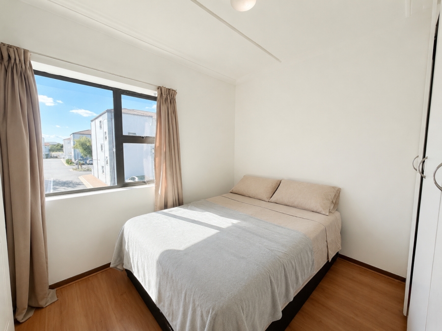 1 Bedroom Property for Sale in Parklands Western Cape